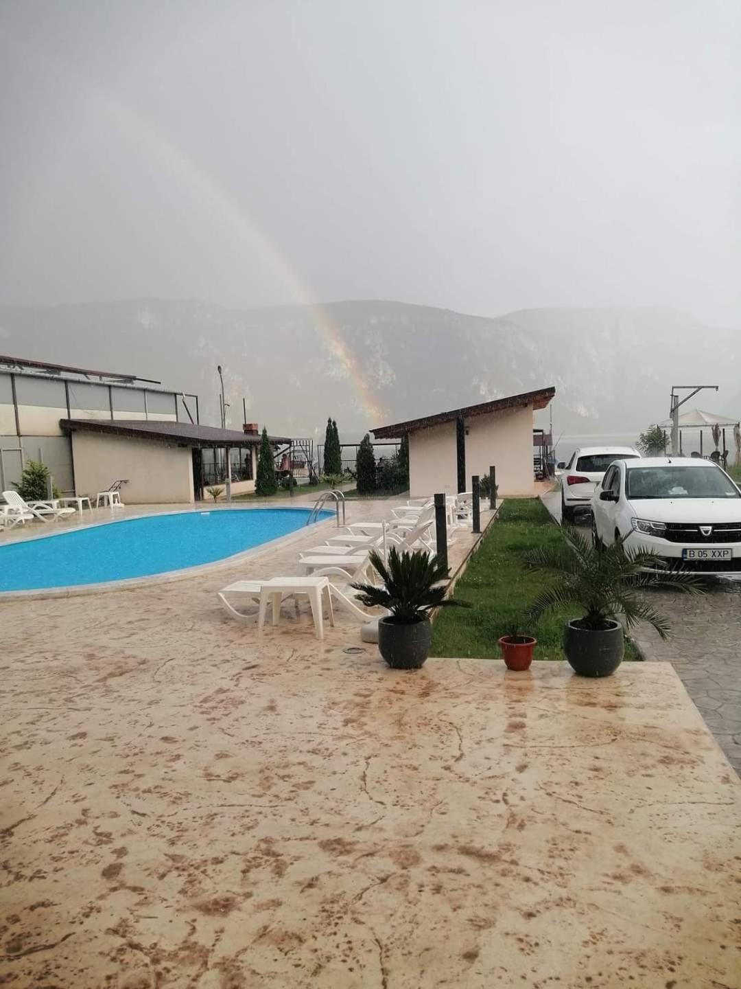 Vila Hercules دوبوفا المظهر الخارجي الصورة